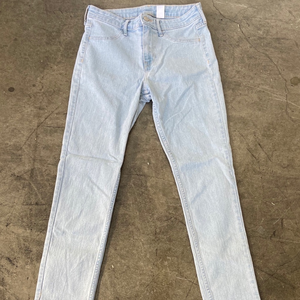 Skinny Light-Blue Jeans